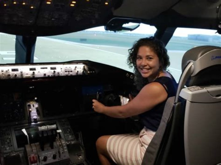  Ellen Toobin