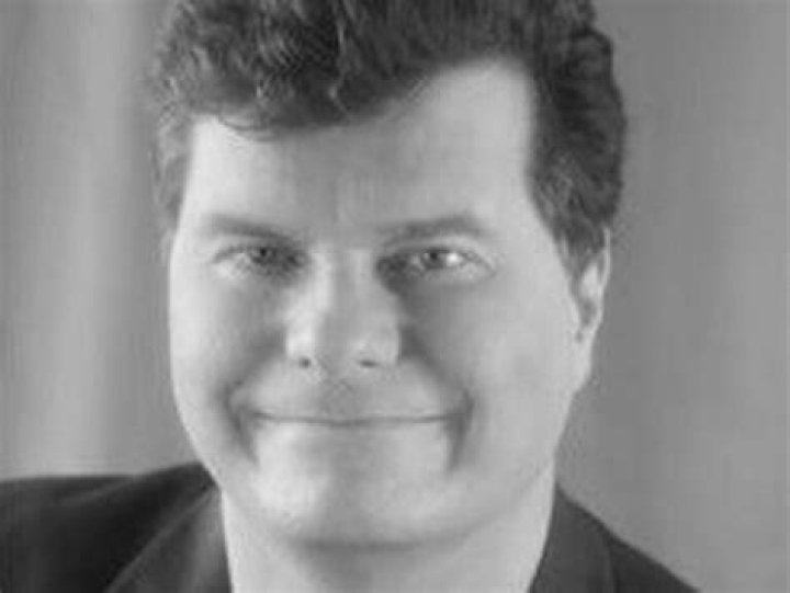 Elyse Smith Net Worth