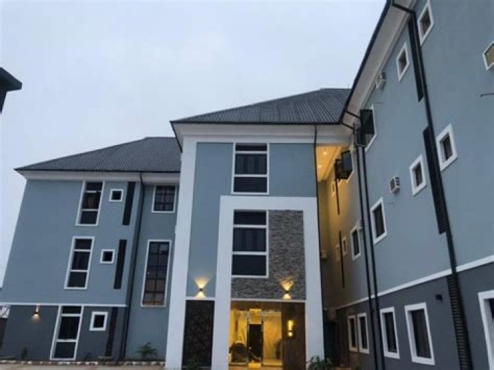 Esco Guest House, Uyo