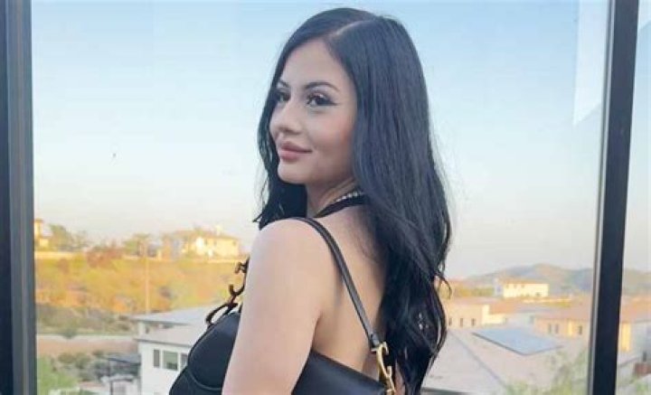 Esthalla Ortiz (TikTok Star) Biography, Age, Boyfriend, Height, Net Worth