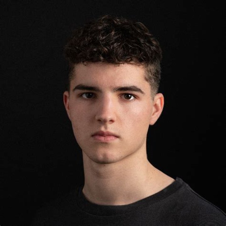 
Ethan Waters Age, Facts, Wikipedia, Who, Nationality, Biography 
