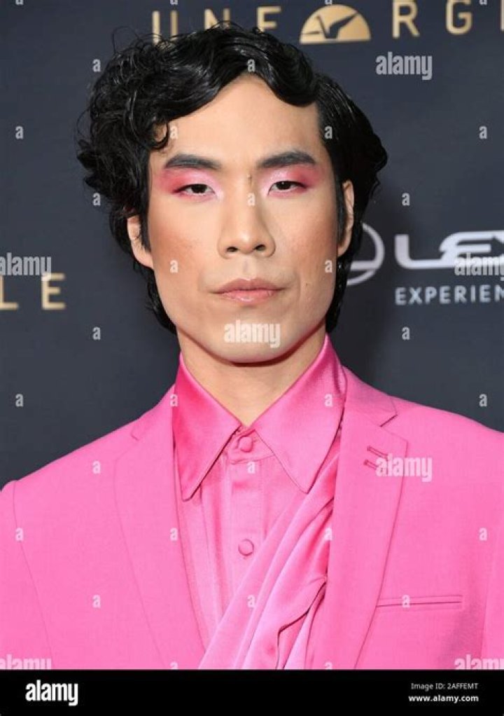 Eugene Lee Yang Net Worth, Height, Gay, Partner, Family, Bio