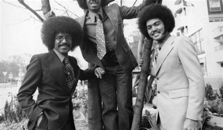 Eugene Record Net Worth