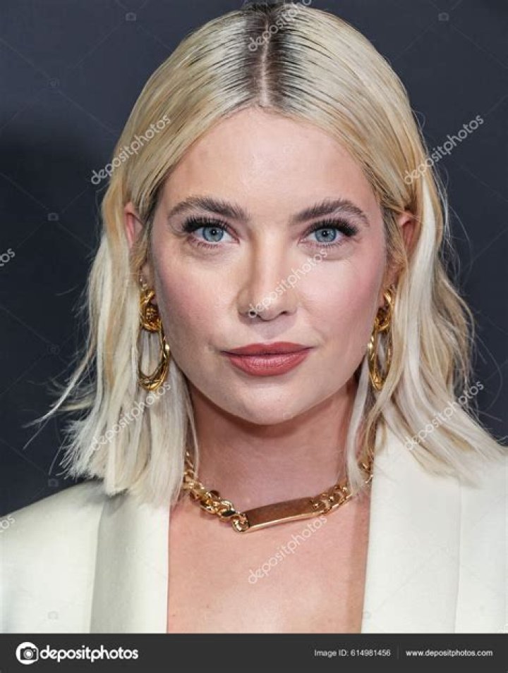 Faith Benson Age, Height, Wiki, Bio, Boyfriend, Instagram