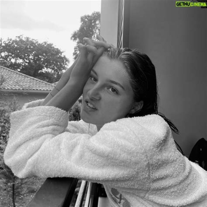 Flavie Delangle Age Height Wiki Biography Boyfriend Instagram