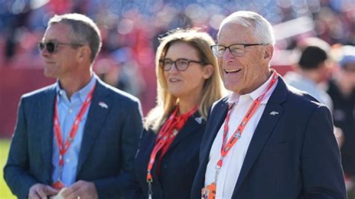 Greg Penner Bio, Age, Wife, Family, Wal-Mart Chairman and Net Worth