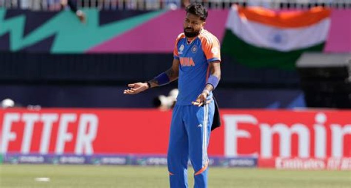 
Hardik Pandya Height, Weight, Net Worth, Age, Birthday, Wikipedia, Who, Nationality, Biography 