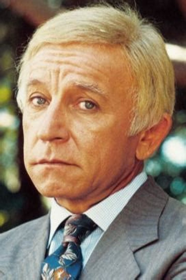 Henry Gibson