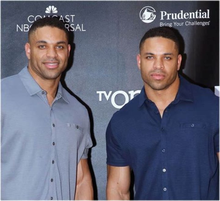 Hodgetwins Net Worth: How Rich Is The YouTuber Actually In 2022?
