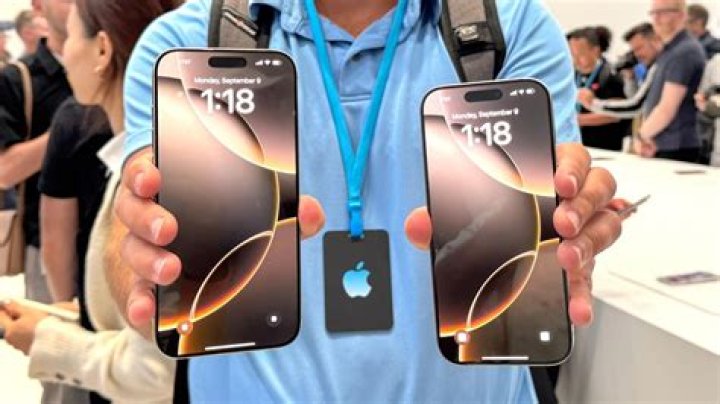 How much does an iphone 6 weigh