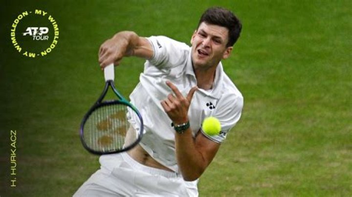 Hubert Hurkacz Height, Weight, Body Measurements, Shoe Size