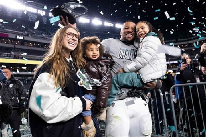 Ilya Hoffman: Christiana Barkley Fiance Age Wiki, Charles Barkley Daughter Engaged