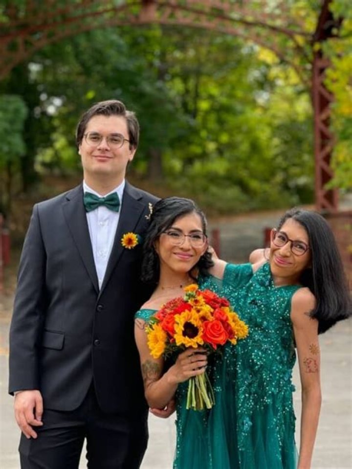 Ini Edo Bio, Wiki, Age, Birthday, Height, Husband, Children, Married, Twin Sister, and Net Worth