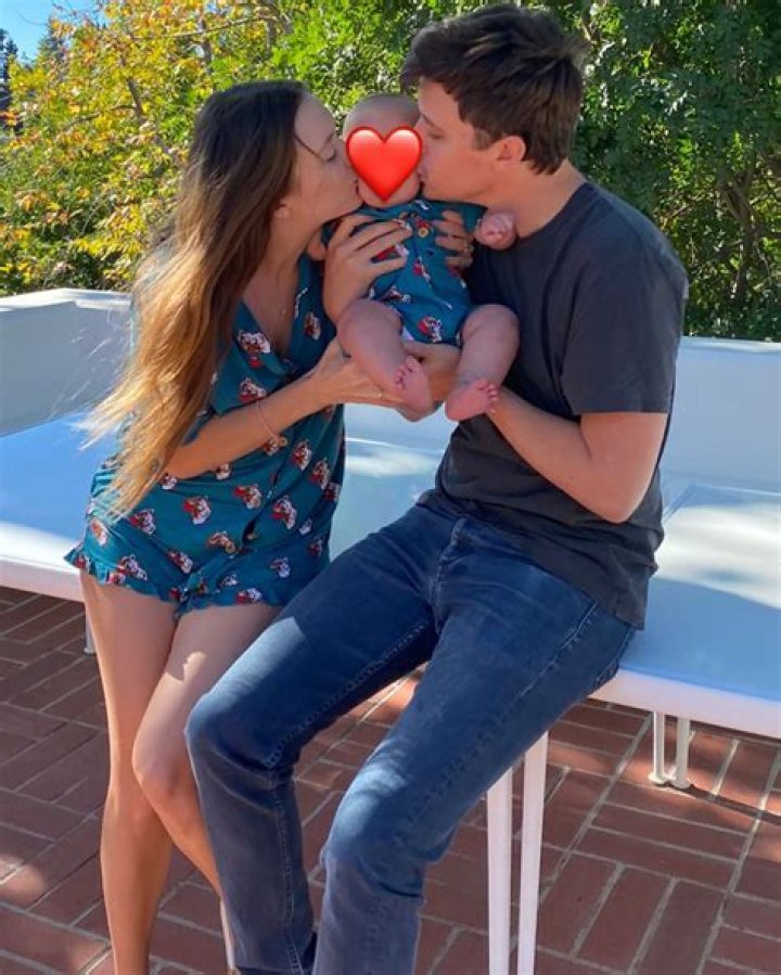 Is Billie Lourd Related to Debbie Reynolds?