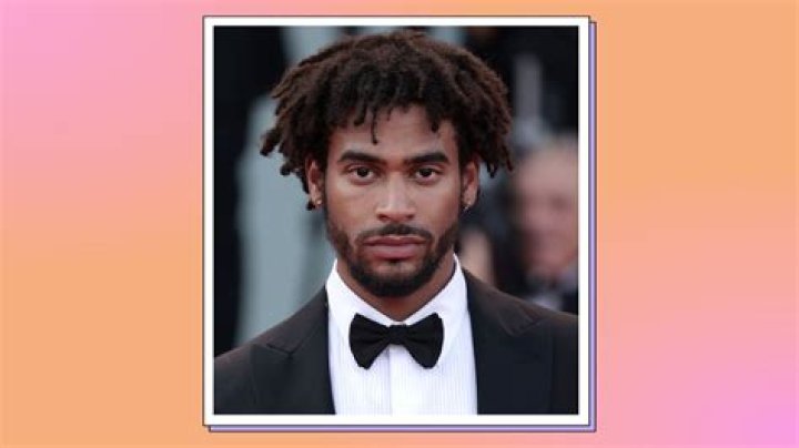 
Is Jordan Hames Gay? Age, Height, Net Worth 