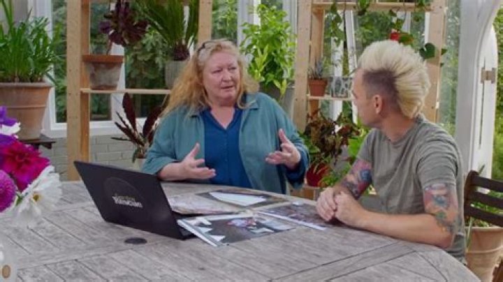 
Is Lee Burkhill a Transgender Person? The Sexuality of the Garden Rescue Host 