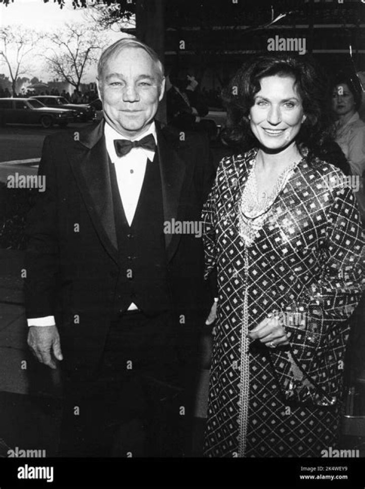 
Is Loretta Lynn Still Alive? Know Loretta Lynn Biography, Husband, Siblings, Net Worth and More 