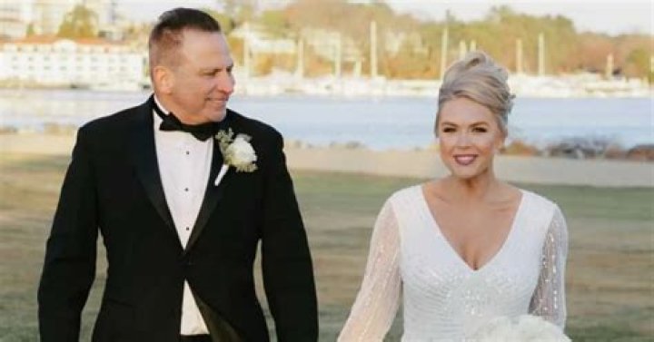
Is Patricia McKillip Married Her Bio, Age, Husband and Net Worth 