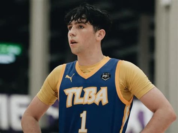 Isaac Ellis Net Worth