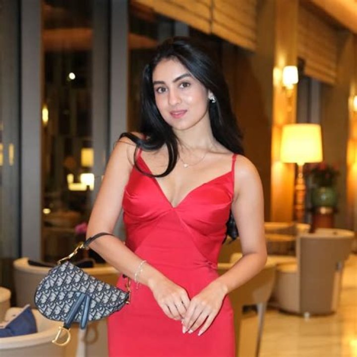  Ishika Bhargava