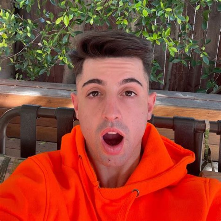 James Condy Phone Number, WhatsApp Number, House Address, Email Id