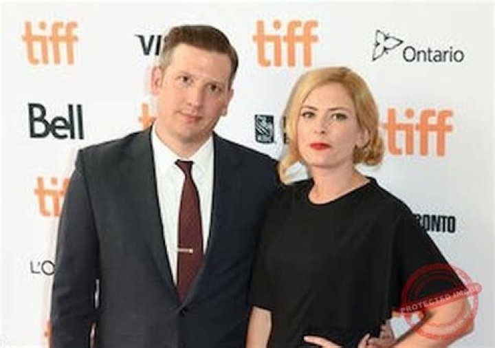 Jeff Edmondson Bio, Wiki, Age, Height, Parents ,Wife, WAVY 10, Salary, and Net Worth.