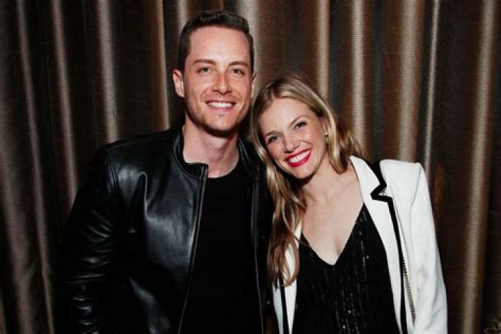 
Jesse Lee Soffer Girlfriend 2022 Does Jesse Lee Soffer Have A Girlfriend 