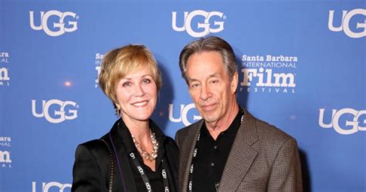 Joanna Kerns' Husband, Married, Children, Personal Life, Wiki-Bio, Age, Height, Net Worth, Salary, Facts