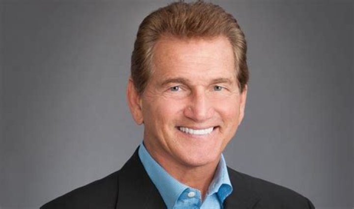 Joe Theismann Net Worth