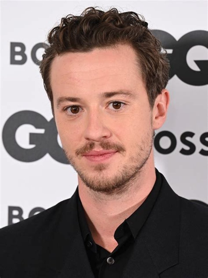 Joseph Quinn Wiki, Age, Height, Career, Girlfriend, Net Worth