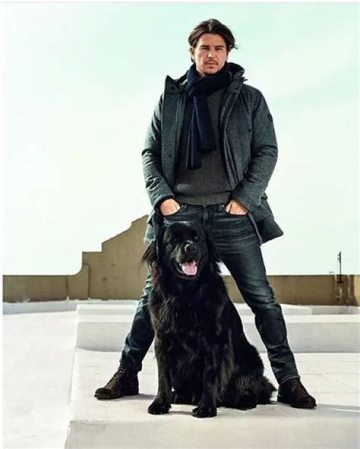 Josh Hartnett Height, Weight, Body Measurements, Shoe Size