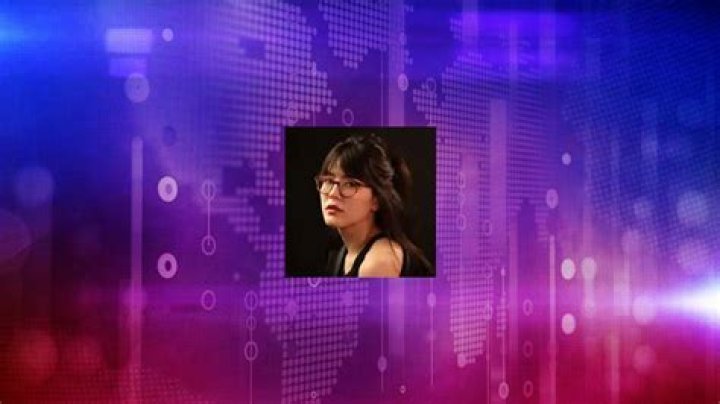 Julia Cortez Net Worth