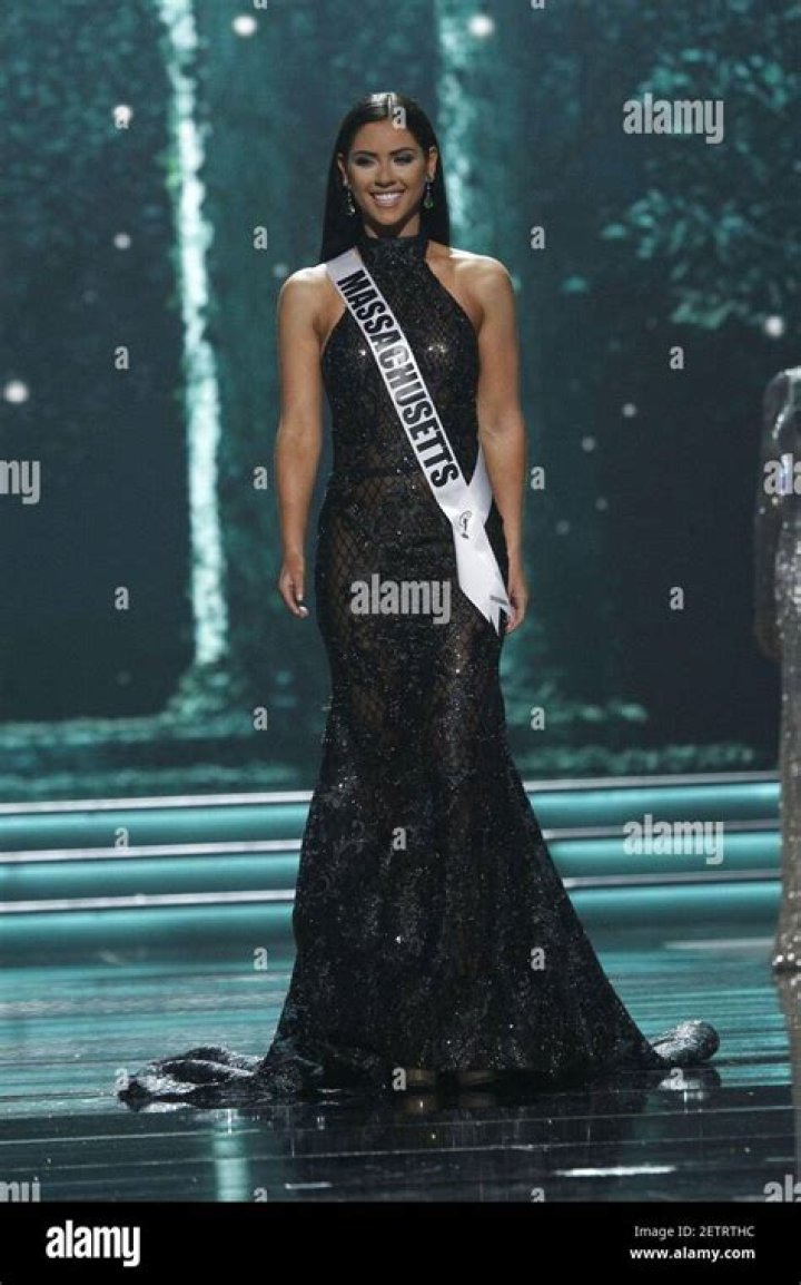 Julia Scaparotti Net Worth