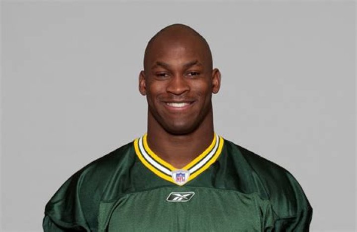 Kabeer Gbaja-Biamila Net Worth