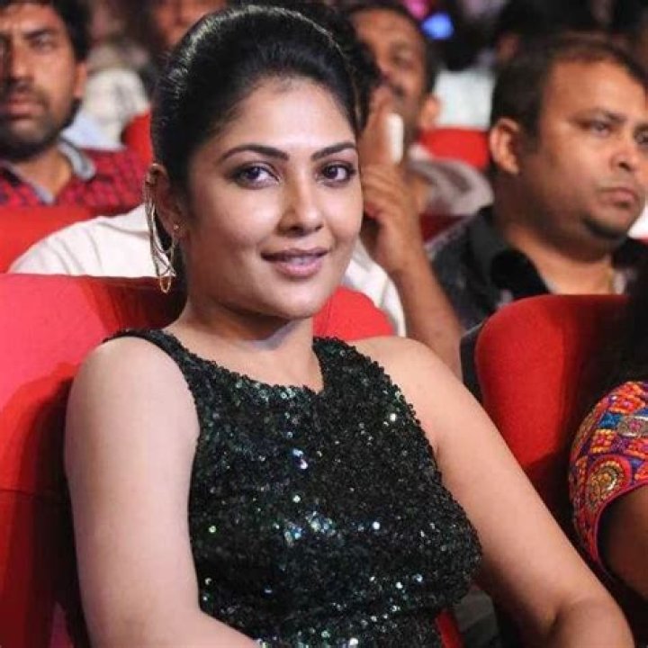 Kamalinee Mukherjee Height, Weight, Net Worth, Age, Birthday, Wikipedia, Who, Instagram, Biography
