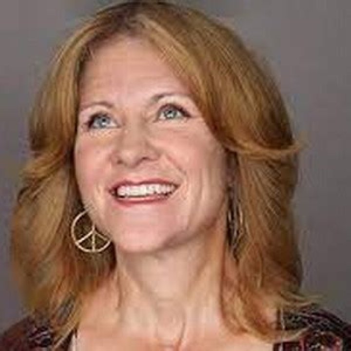 Karen Rontowski Net Worth