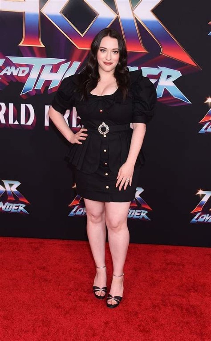 Kat Dennings Height, Age & Measurements – How tall is Kat Dennings?