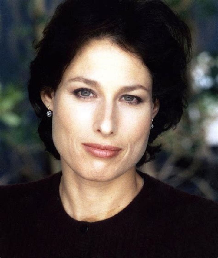 Kate Guinzburg Net Worth