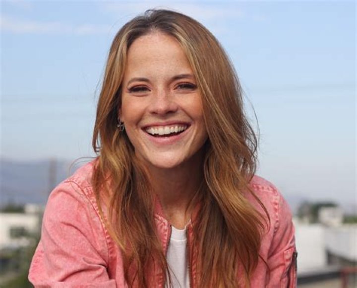 Katie Leclerc’s biography, net worth, fact, career, awards and life story