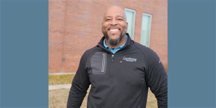 Keith Wallace (boxer)