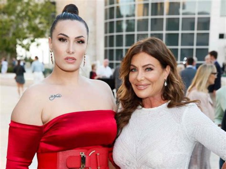 Kelly LeBrock’s Whereabouts and Net Worth Since Her Days As Steven Seagal’s Spouse
