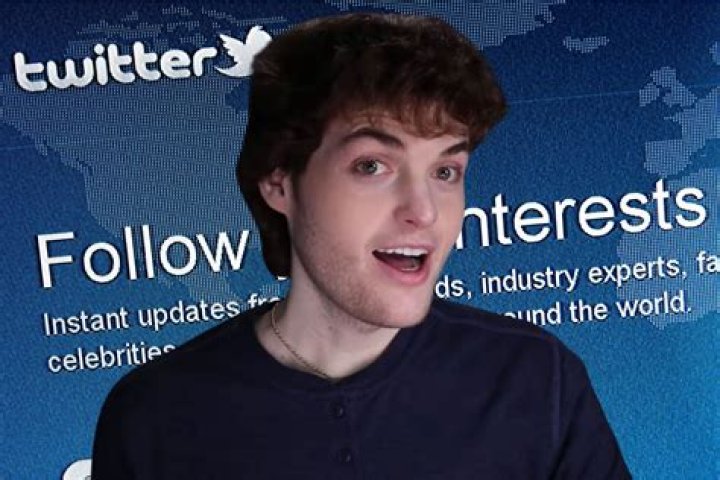 Koil Twitch Face Reveal: Everything On Twitch Star