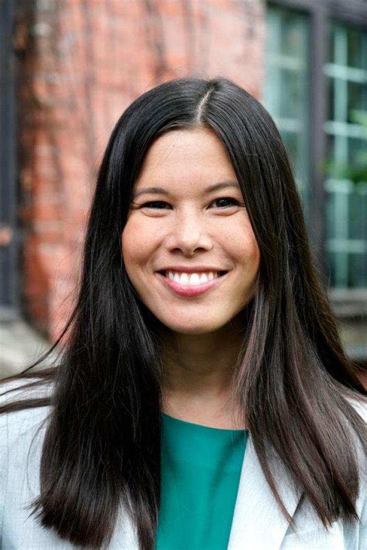 Lan Marie Nguyen Berg Height, Weight, Net Worth, Age, Birthday, Wikipedia, Who, Instagram, Biography
