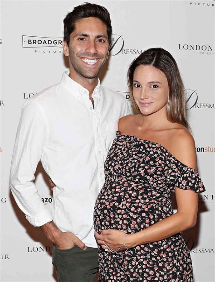 Nev Schulman Married Long Term Girlfriend Laura Perlongo.Laura Perlongo Pregnancy