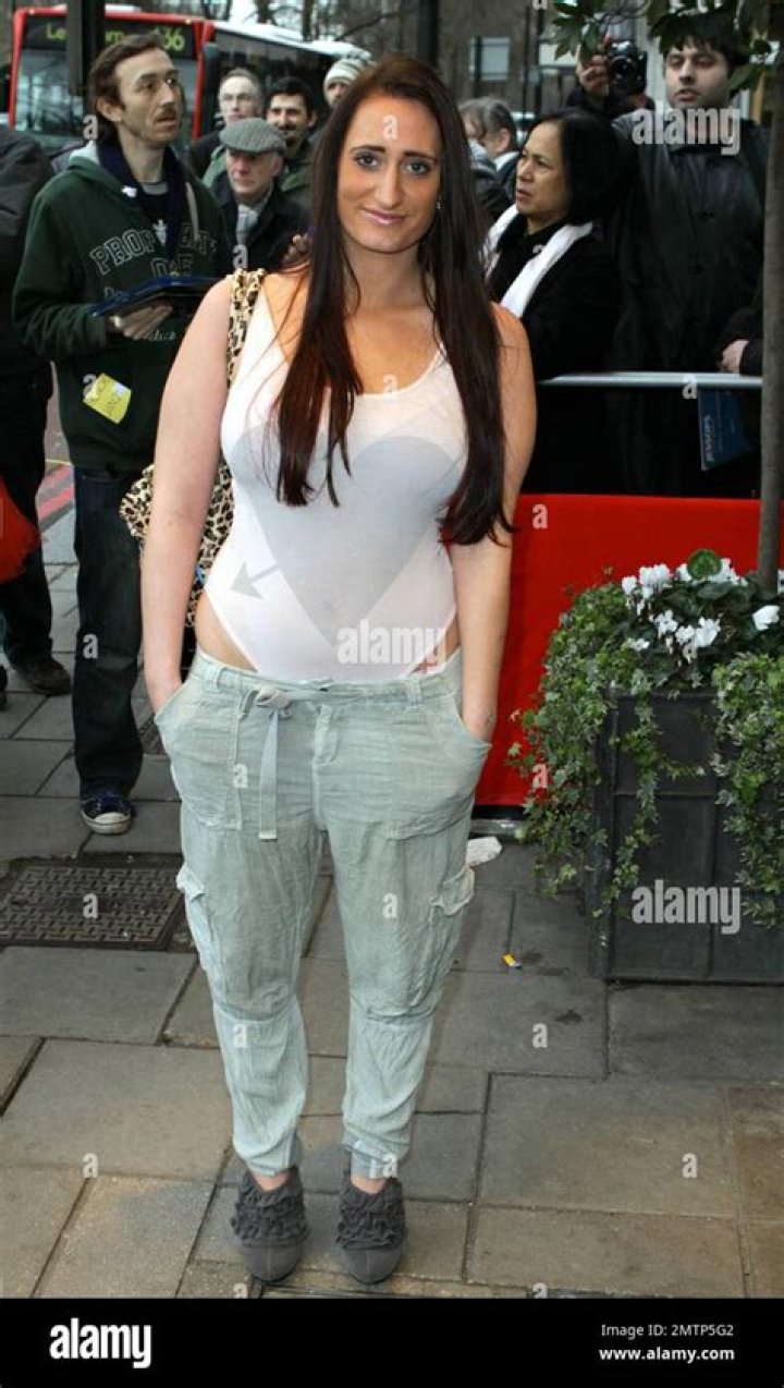 Who is Lauren Socha? Everything You Need To Know [2023]