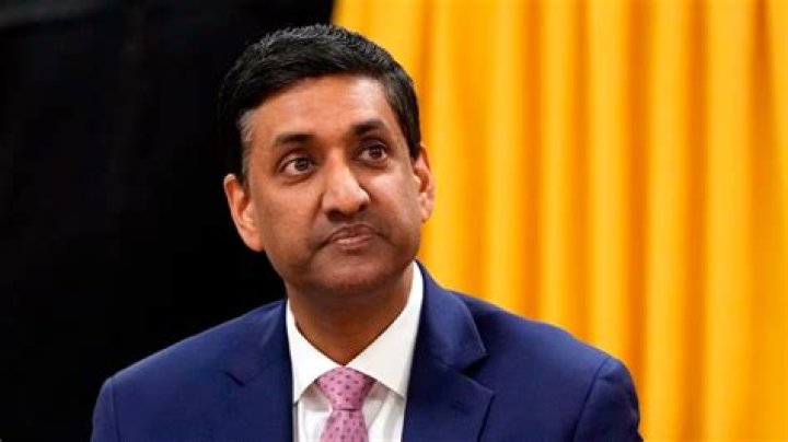 
Lawyer Ro Khanna Net Worth: Here’s How He Make His Money 