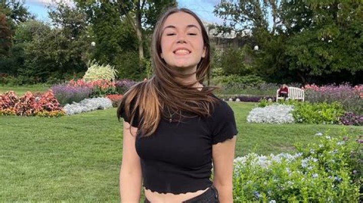Leigha Sinnott Net Worth