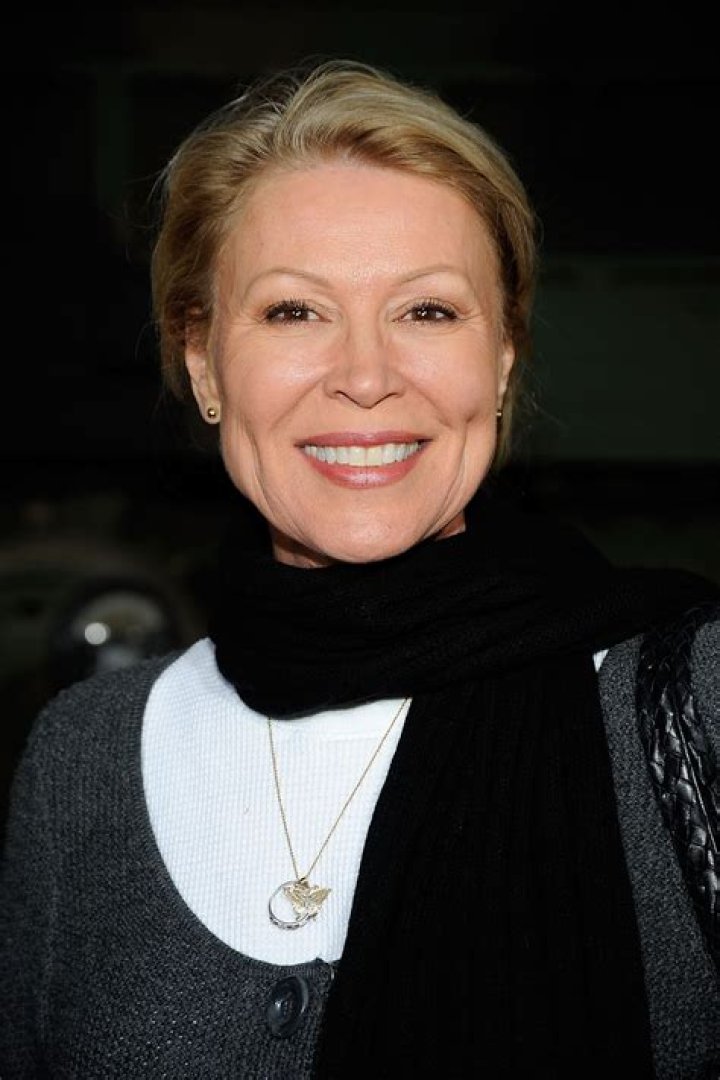Leslie Easterbrook Net Worth