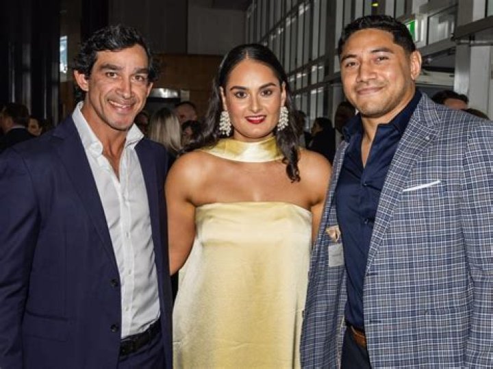 
Liana Lariva, Jason Taumalolo Wife And Children – 5 quick Facts 
