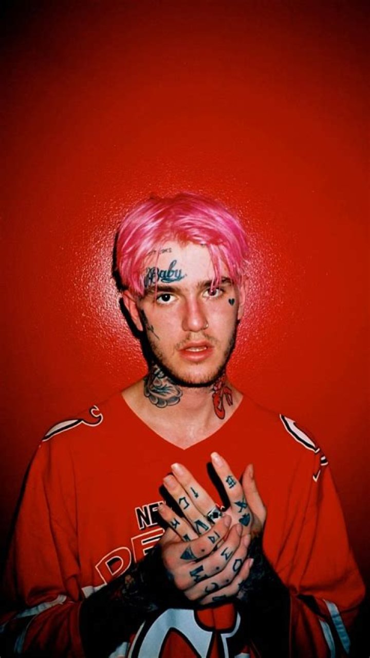 Lil Peep Height, Weight, Body Measurements, Shoe Size